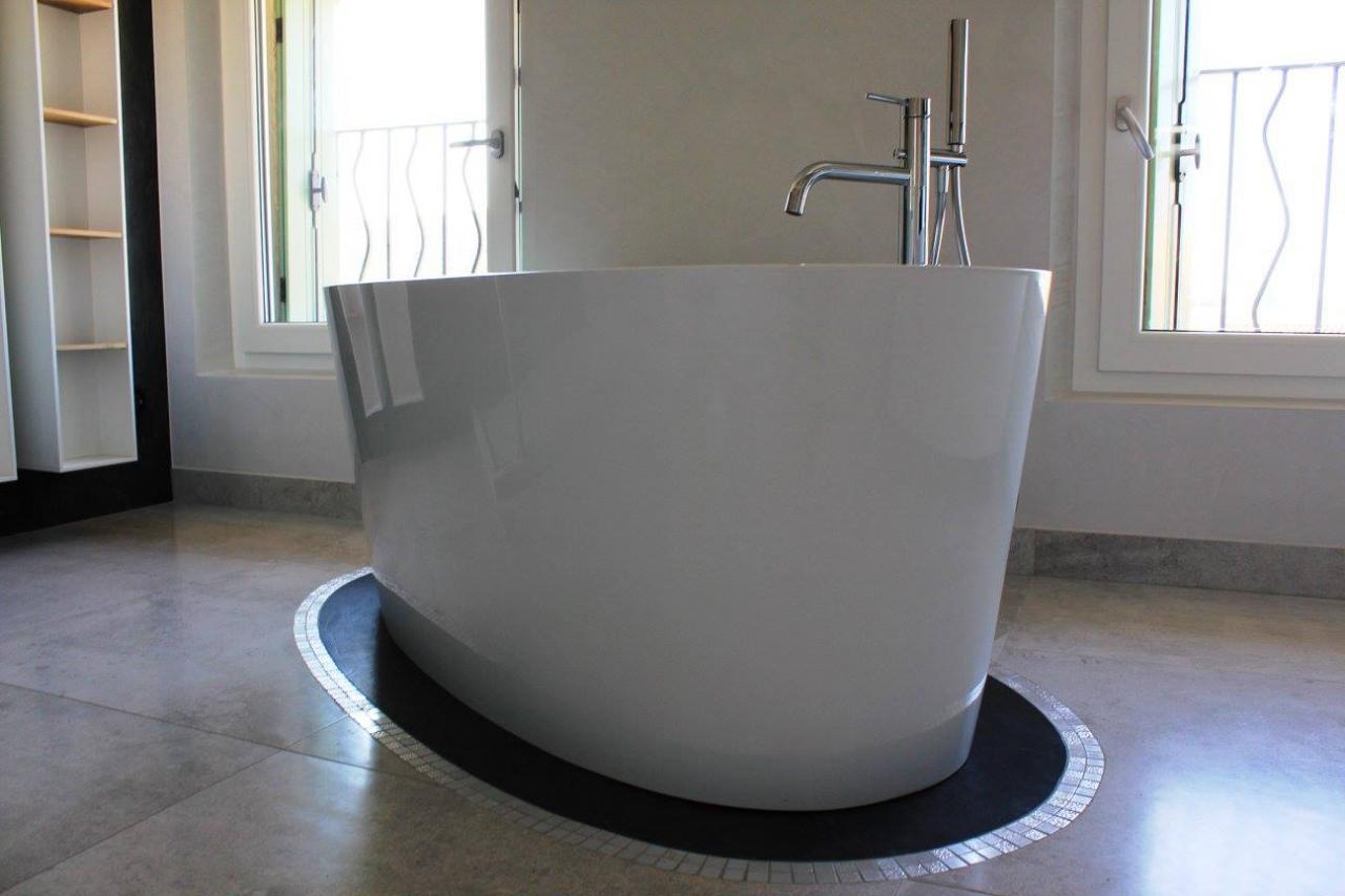 vasca da bagno moderna freestanding centro stanza Vicenz Verona