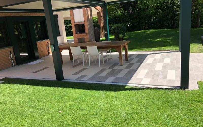 Outdoor-stoneware-flooring-Vicenza_2