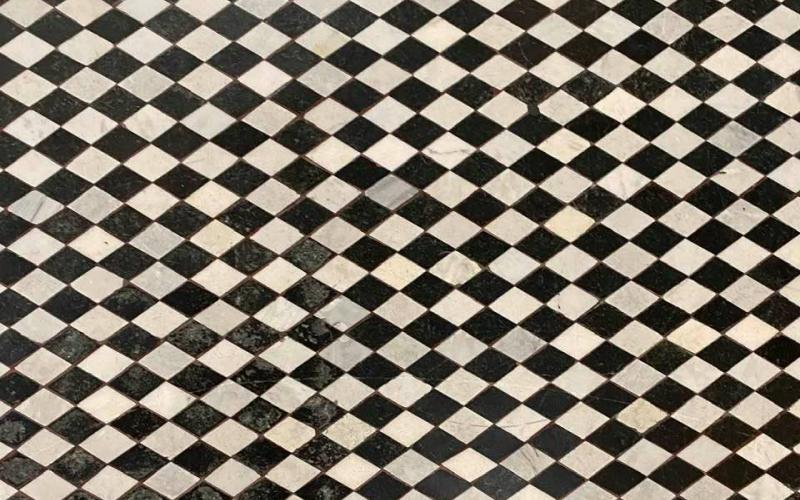 Mosaico a pavimento in marmo, battistero a Firenze