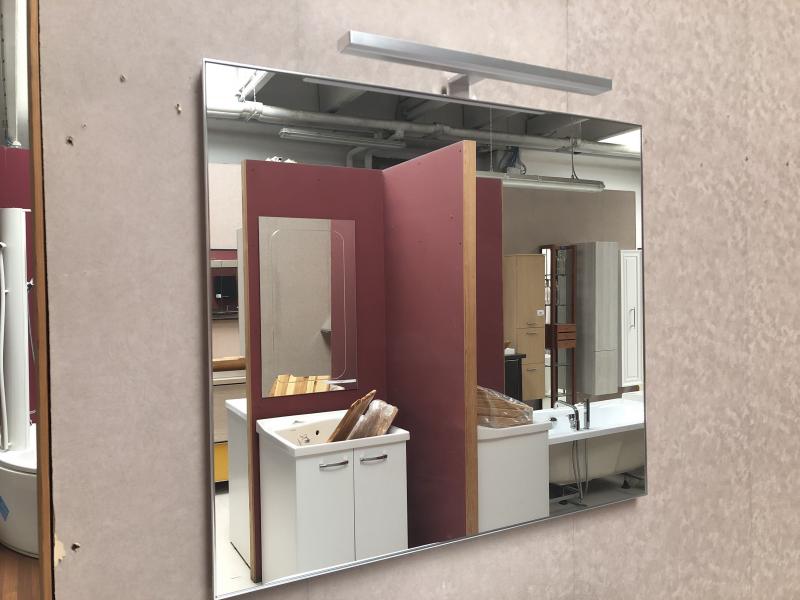 Specchio con luce offerta outlet Pellizzari arredobagno