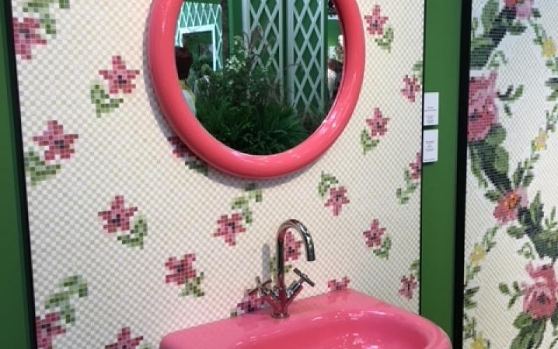 Mosaico bisazza fiori piccolini rosa