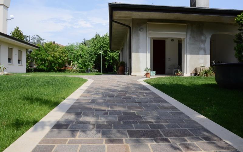 external porphyry floors in a private house