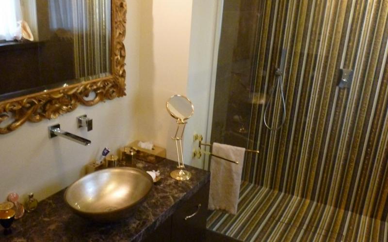 bagno oro mosaico realizzato a Trissino Vicenza