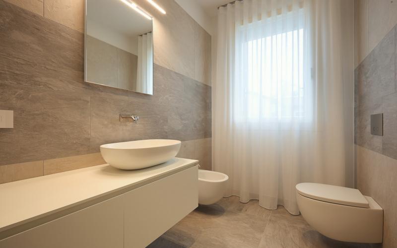 bagno elegante e minimale Vicenza