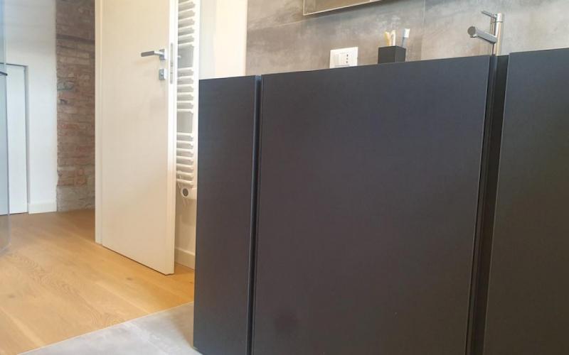 Black matt bathroom cabinet Verona