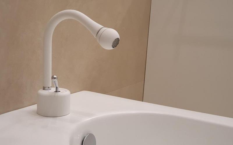 Bathroom mixer tap waterfall white Vicenza