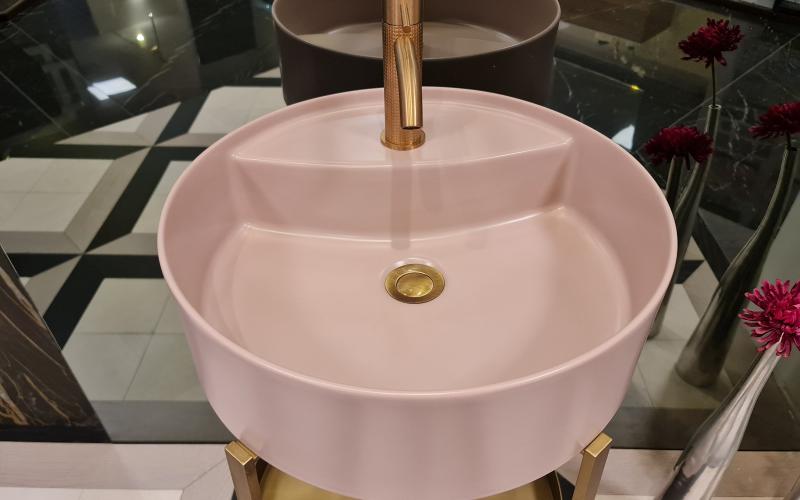 Mobili bagno rosa a Vicenza