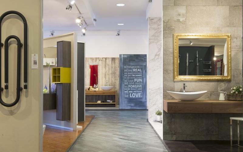 Fratelli Pellizzari showroom: bathrooms and bathroom furniture