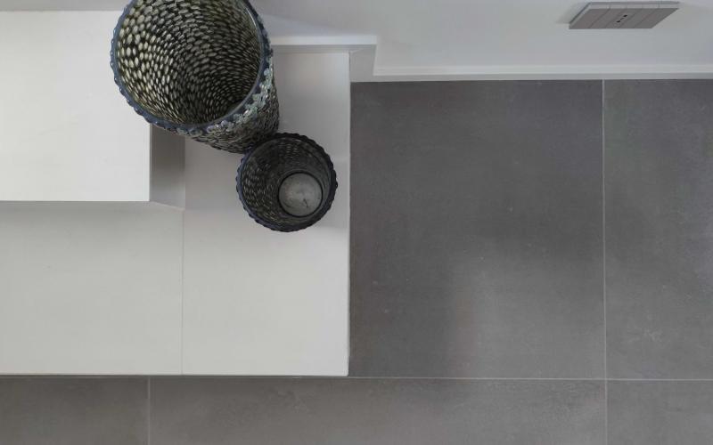 Grey tiles floor Vicenza