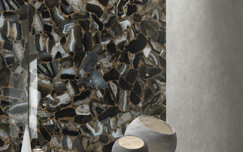 Large agate marble effect slabs in a bathroom