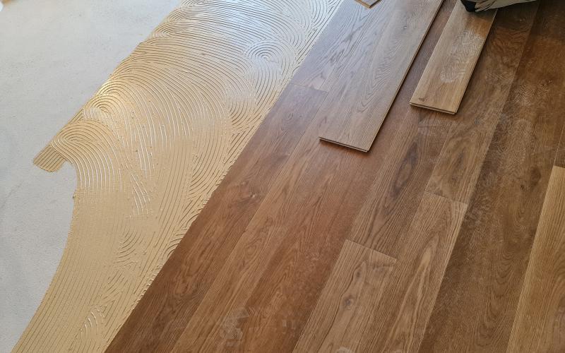 laying parquet in a house in Vicenza