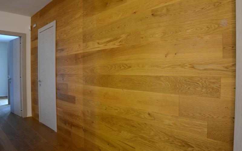 parete rivestita in legno veneto