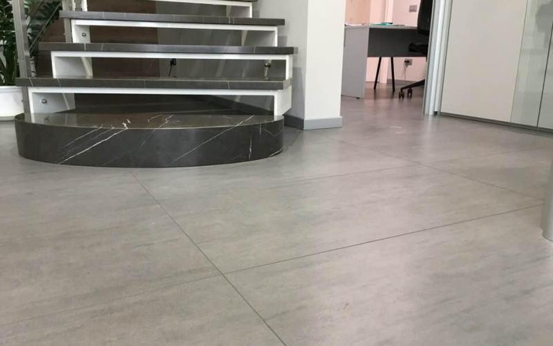 Grey porcelain stoneware tiles for floors in Vicenza