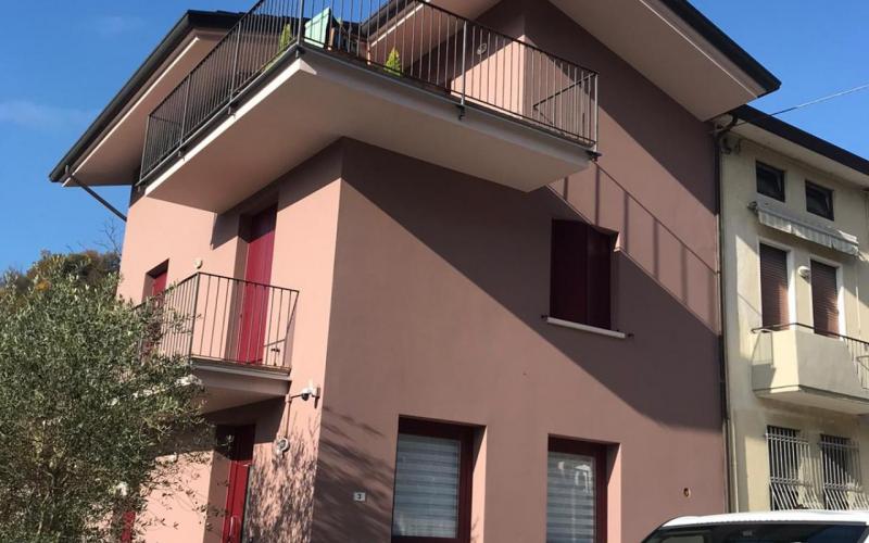 Exterior painting in Vicenza carried out with the façade bonus: the finished house