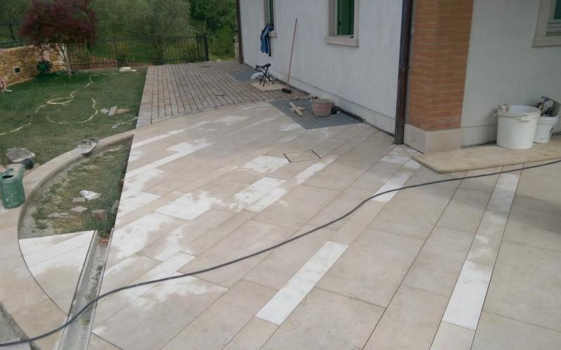 pavimentazione esterna pavimento pietra marmo lavori provincia Vicenza Verona Padova