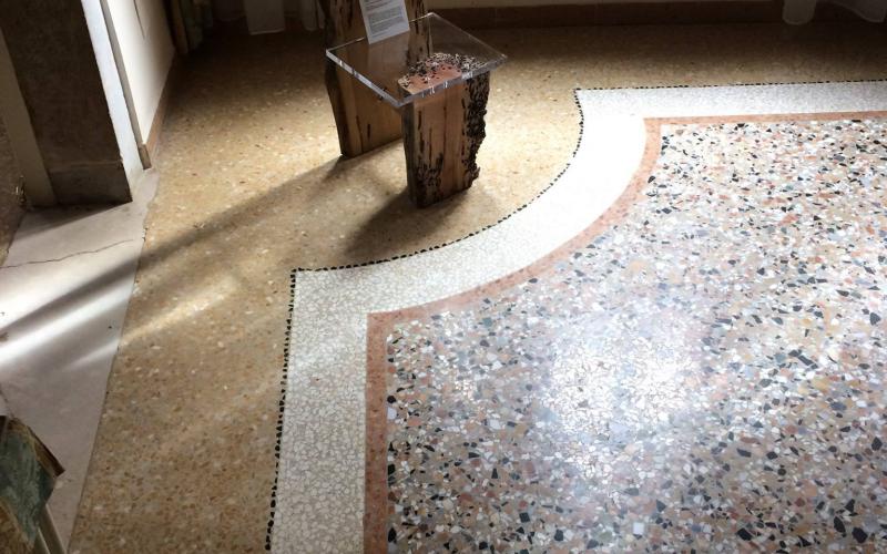 Un pavimento alla Veneziana con fascia decorativa