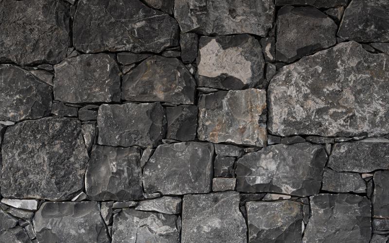 Rivestimento esterno in pietra nera, Vicenza