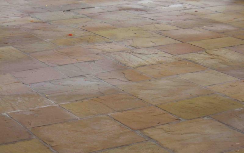Brazilian quartzite outdoor flooring