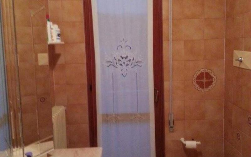 rimodernated bathroom turnkey renovation vicenza
