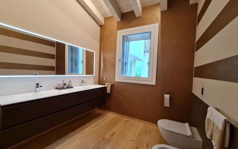 Furniture bathroom renovation Vicenza