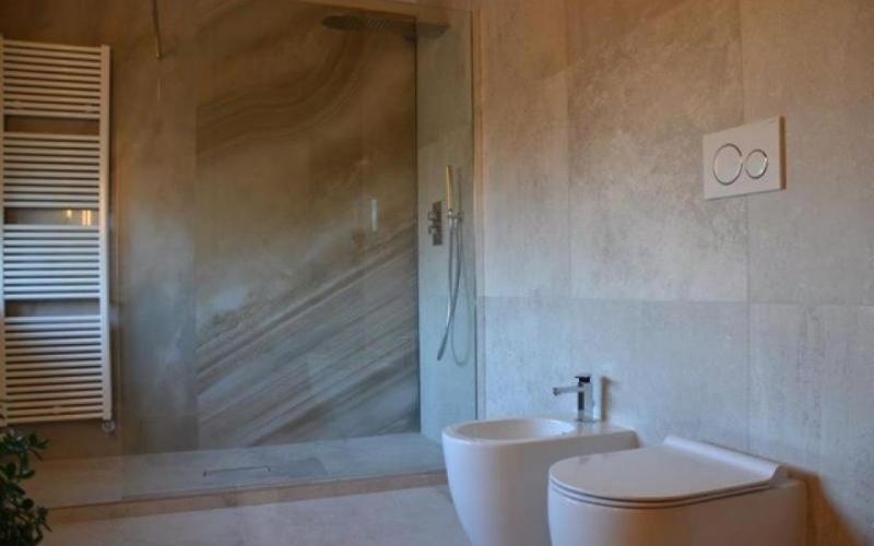 renovated bathroom modern turnkey verona