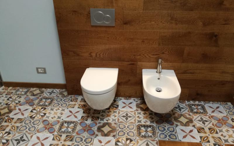 bagno rimodernato sanitari manutenzione straordinaria Vicenza
