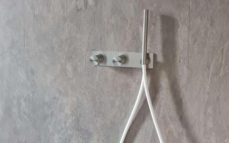 Steel thermostatic tap for modern bathrooms in Vicenza