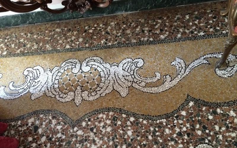 Pavimenti alla veneziana decorati