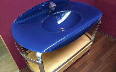 Mobile bagno in cristallo blu prezzo outlet Vicenza