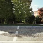 Outdoor paving with porphyry and cobblestones in Vicenza
