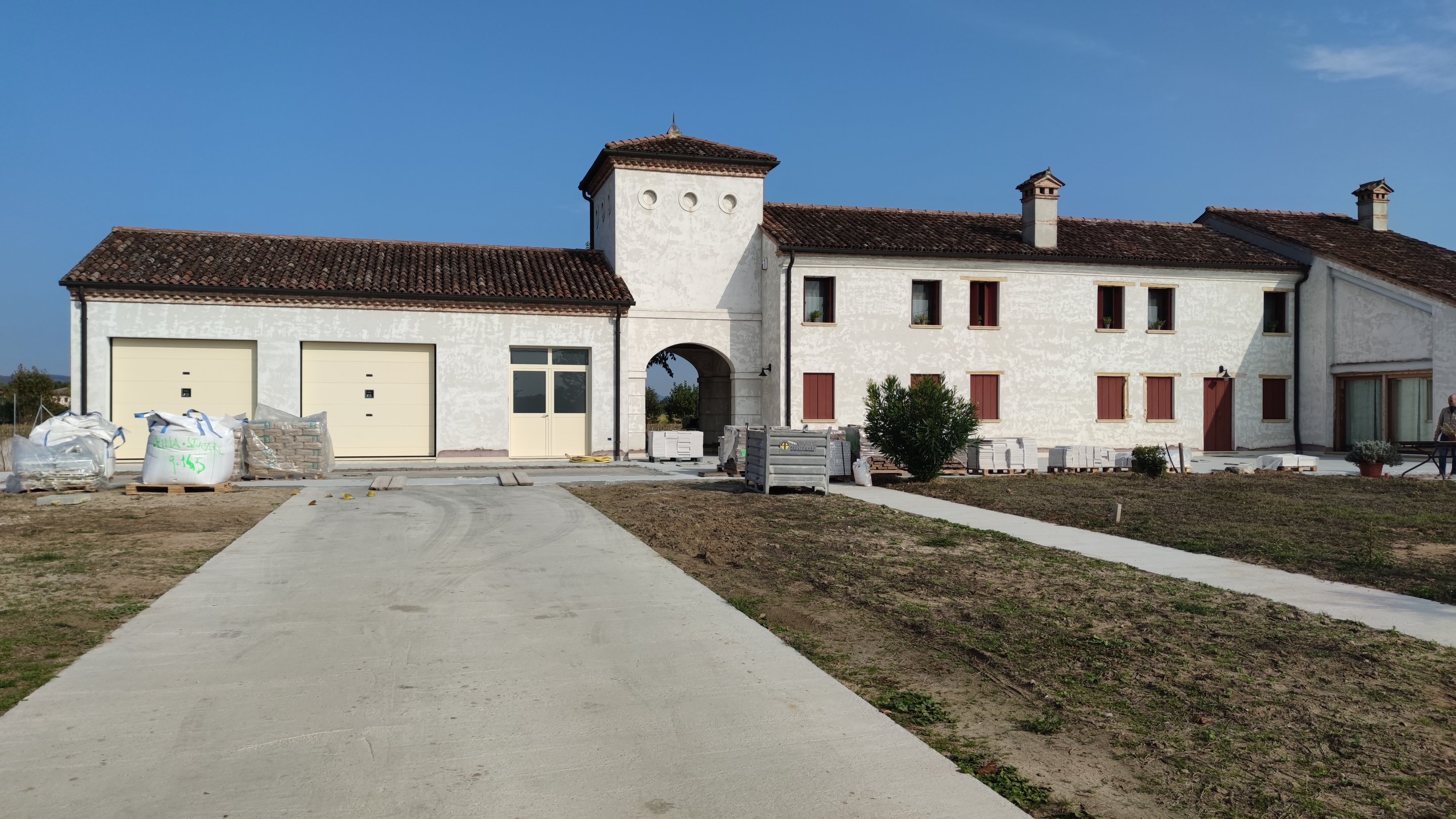 esterno da pavimentare