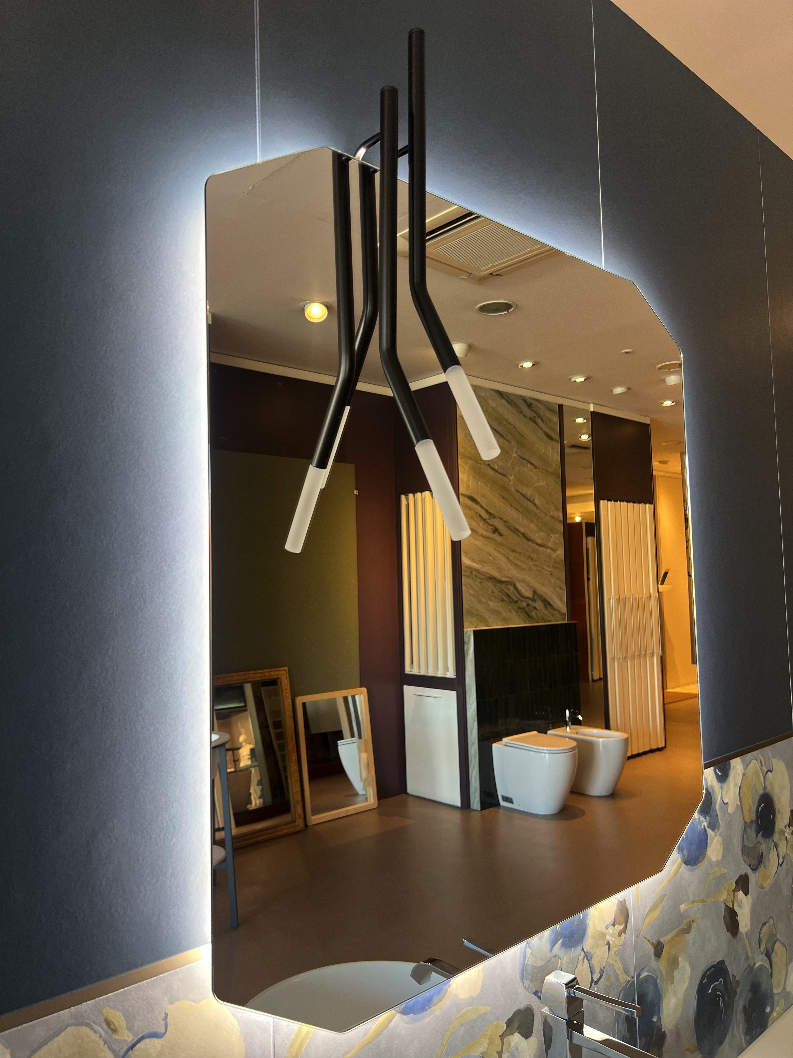 specchio bagno con luce prezzi scontati