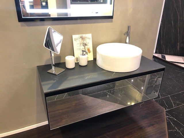 mobile bagno con cassettone a specchio occasione Pellizzari