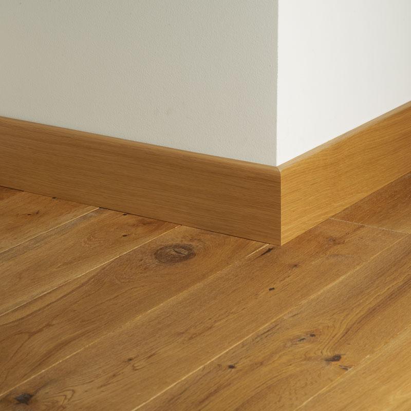 BATTISCOPA LEGNO COLORE DIFFERENTE